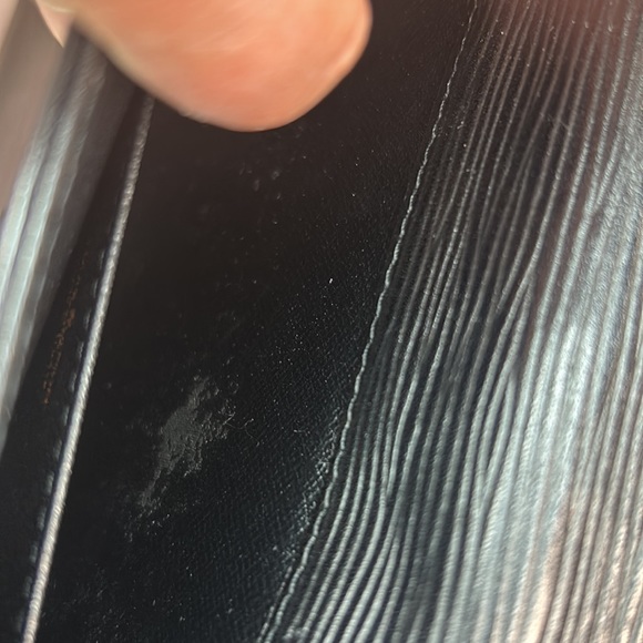 Louis Vuitton, Clutch bag Jena Black Epi - Picture 7 of 17